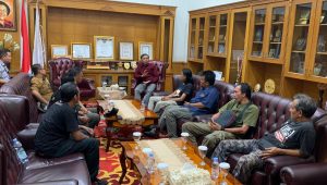 IMG-20230927-WA0003 Unjuk Rasa Minta Warga dibebaskan, Edi Purwanto: Kita Akan Komunikasikan dengan Kapolda Cari Solusi Terbaik.