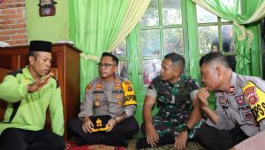 foto-kapolres-bungo Kapolres Bungo Bersama Dandim 0416/Bute Sambangi Rumah Duka Korban Meninggal Saat Menolong Bocah Hanyut