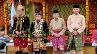 foto-ketua-dprd-provinsi-jambi-edi-purwanto Edi Purwanto Hadir di Penganugerahan Adat Melayu Jambi Kepada Ahmadi Noor Supit.