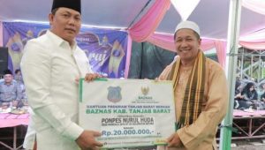 IMG-20240301-WA0010 Wakil Bupati Tanjab Barat Hadiri Peringatan Isra Mi'raj di Ponpes Nurul Huda Desa Mandala Jaya