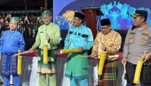 IMG-20240318-WA0058 Masuk 110 Event Terbaik Versi Kharisma Event Nusantara, Kemenparekraf Buka Secara Resmi Festival Arakan Sahur.