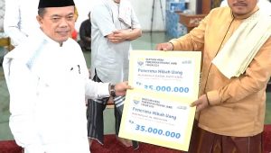 IMG-20240321-WA0006 Safari Ramadhan ke Bungo, Gubernur Al Haris Serahkan Bantuan 270 Juta Rupiah untuk Masjid dan Musholla