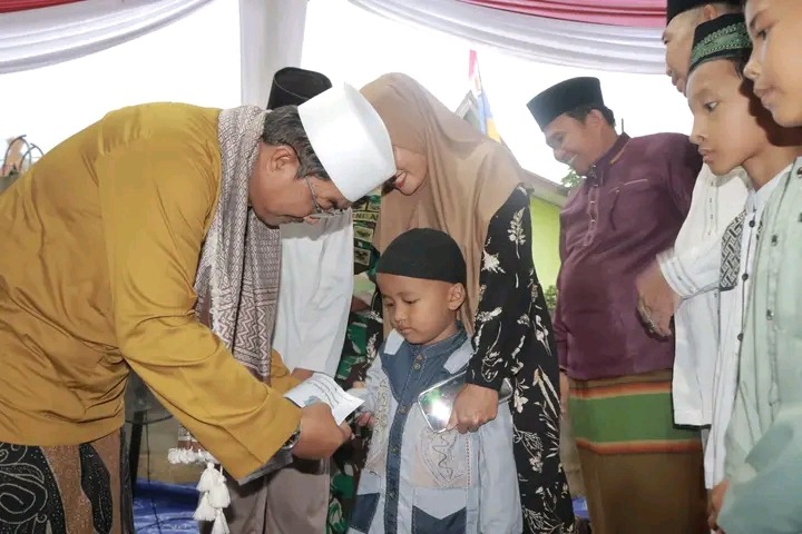 Bupati Safari Ramadhan di Kecamatan Batang Asam, Sekaligus Santuni Anak Yatim.