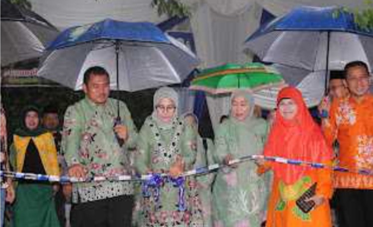 Bupati Bungo H.Mashuri bersama Wakil Bupati Menghadiri Pembukaan Pasar Bedug