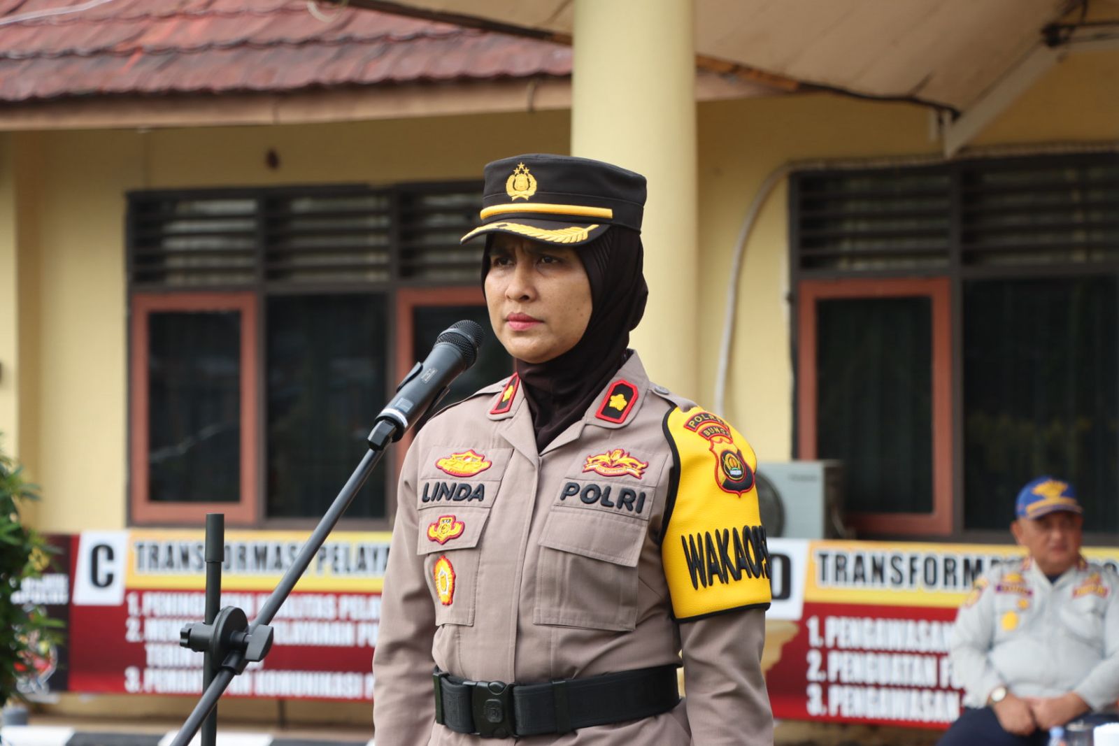 foto waka polresbungo roslinda