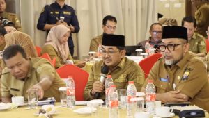 Bupati Tanjabbar Ikuti Rakor Sinergi dan Penguatan Pemberantasan Korupsi Kepala Daerah Se-Provinsi Jambi.