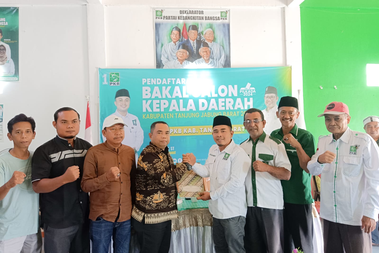 Optimis Bergerak, Team UAS Kini Menjadi Yang Pertama Mengambil Formulir Pendaftaran Bacabup di PKB.