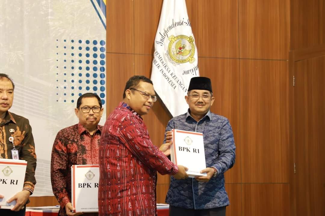 Tanjung Jabung Barat Kembali Raih Opini WTP Ke-6 Kalinya, Bupati : Keberhasilan ini diraih Atas Kerja Keras dan Sinergi Semua Pihak.