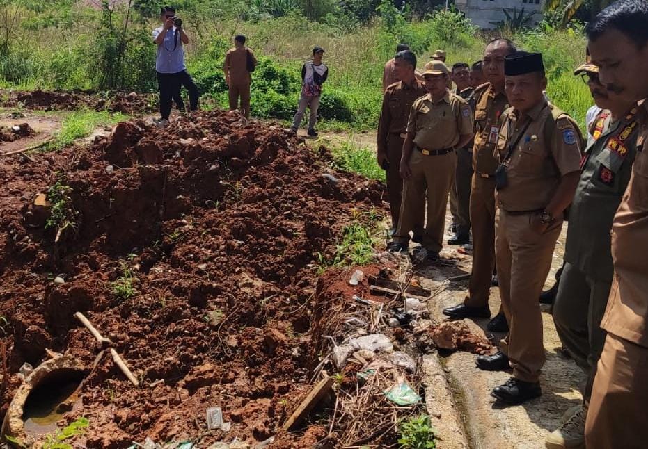 Tim Pemkab Merangin Cek Penyebab Dua Titik Genangan Air Dalam Kota Bangko