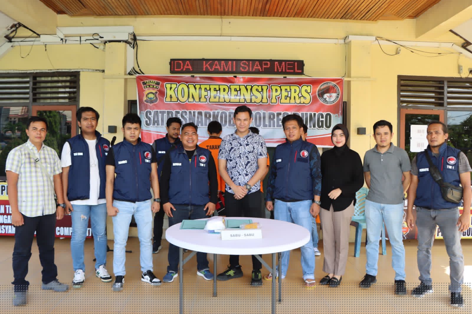 Polres Bungo Mengamankan Terduga Pelaku Beserta Barang Bukti Sabu Seberat 21,31 Gram di Kamar Hotel