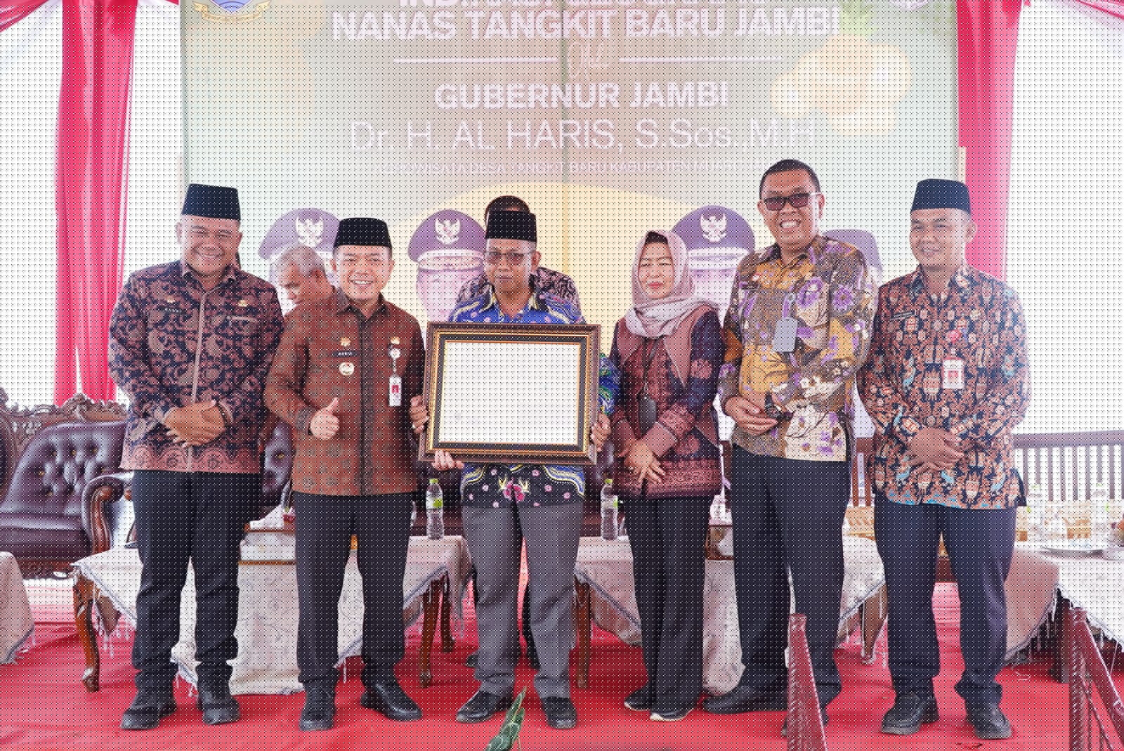 Terima Sertifikat Indikasi Geografis, Komoditas Nanas Tangkit Baru Jadi yang Pertama di Indonesia