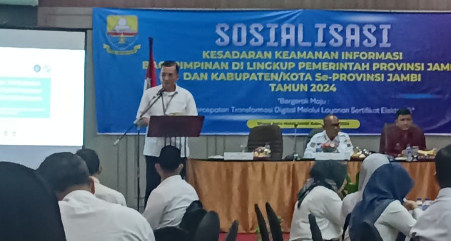 Diskominfo Provinsi Jambi Gelar Sosialisasi Kesadaran Keamanan Informasi Bagi Pimpinan
