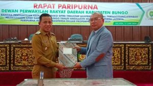 IMG_20240625_171401 DPRD Kabupaten Bungo Gelar Rapat Paripurna Terkait Kesepakatan Ranperda Menjadi Perda