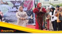 Hj. Hesti Haris Imbau Pengrajin Jambi Urus HAKI