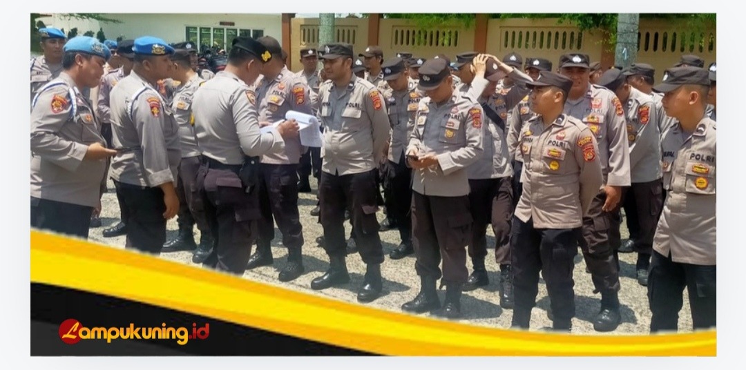 174 Personel Polres Bungo Siap Amankan Rapat Pleno Penetapan Paslon Bupati dan Wakil Bupati Bungo Di Kantor KPU Bungo