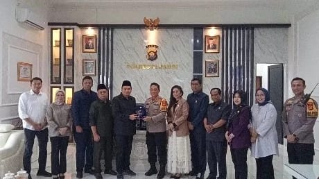 Pimpinan DPRD Kota Jambi Lakukan Kunjungan Kerja ke Polresta Jambi, Bahas Sinergitas dan Kenakalan Remaja
