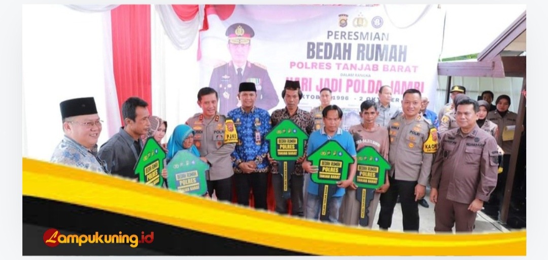 Sekda Tanjab Barat Hadiri Peresmian Bedah Rumah dalam Rangka HUT Polda Jambi ke-28