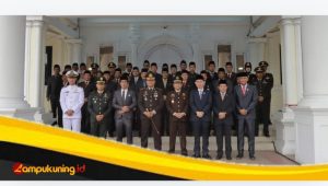 IMG_20241023_235743 Ketua DPRD Tanjab Barat Sementara Tanjabbar Bacakan Pembukaan UUD 45 Upacara Hari Kesakitan Pancasila 2024