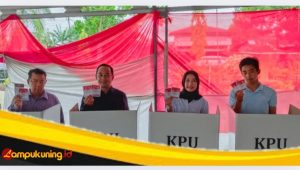 IMG_20241127_115136 Jumiwan Aguza Beserta Kelurga Nyoblos di TPS 07