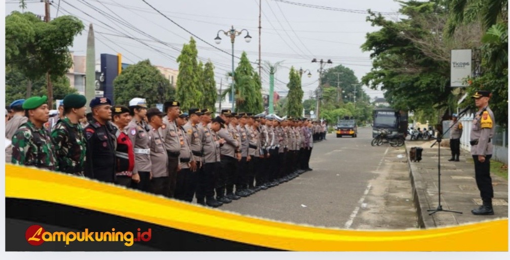 Polres Bungo Gelar Pengamanan Rapat Pleno Terbuka Penetapan Paslon Terpilih Pilkada Bungo 2024