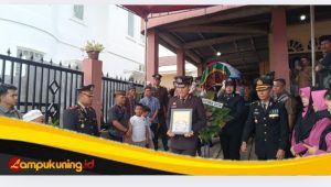 Wakapolres Bungo Pimpin Upacara Pemakaman Almarhum Aipda Abdul Muthalib, S.Sos 