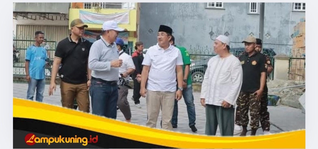 Bupati Anwar Sadat Pimpin Langsung Gotong Royong Masjid dalam Rangka Menyambut Ramadhan 1446