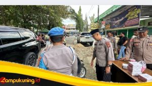 IMG_20250305_175356 Kapolsek Muara Bungo Melaksanakan Kegiatan Ramadhan Suci Berbagi Takjil