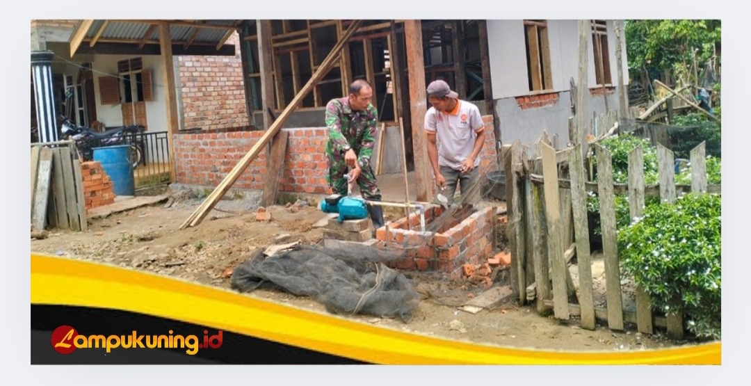Tingkatkan Kualitas Hidup Keluarga Hendri Yuli Rianto, Satgas TMMD 123 Kodim 0416/Bute Melakukan Pemasangan Instalasi Pipa Air Sumur Bor