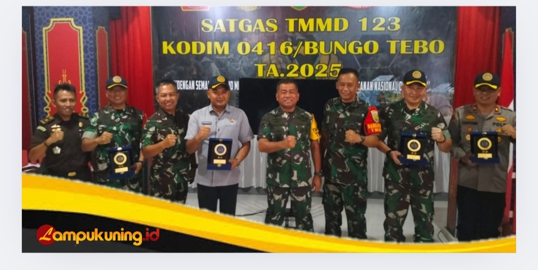 Aspotmar Kasal Mayjen TNI (Mar) Dr. Hermanto Bangga Apa Yang Dikerjakan oleh Seluruh Personel Gabungan TMMD Ke-123 di Kabupaten Tebo