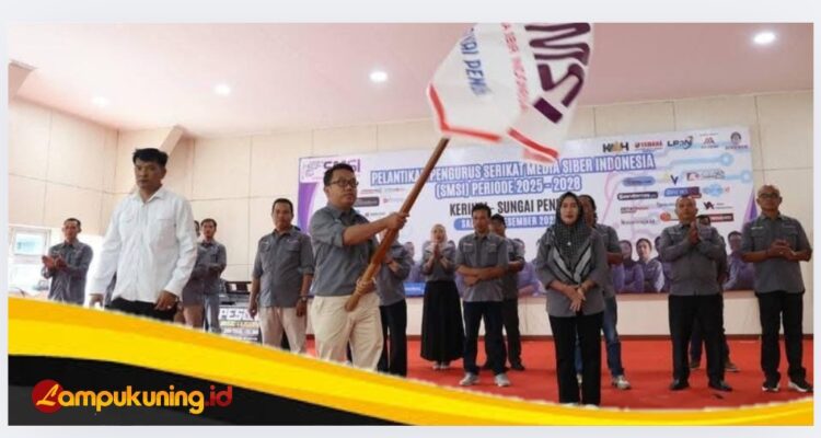 IMG_20251213_172820 Pelantikan Pengurus SMSI Kerinci–Sungai Penuh Periode 2025–2028 Berlangsung Sukses