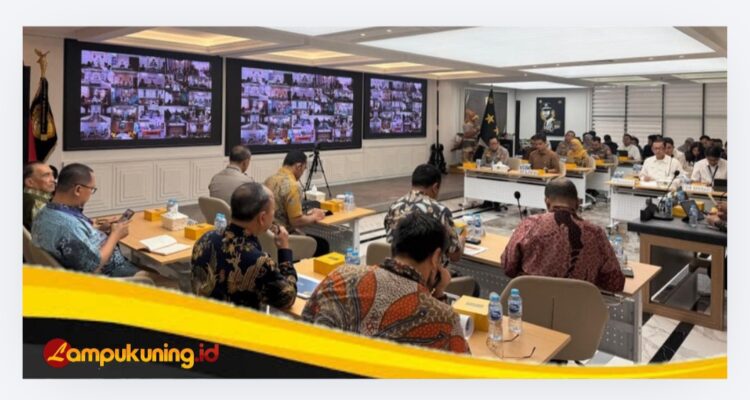 Putus Rantai Tengkulak, Polri Fasilitasi Permodalan KUR dan Penyerapan Bulog bagi Petani Jagung