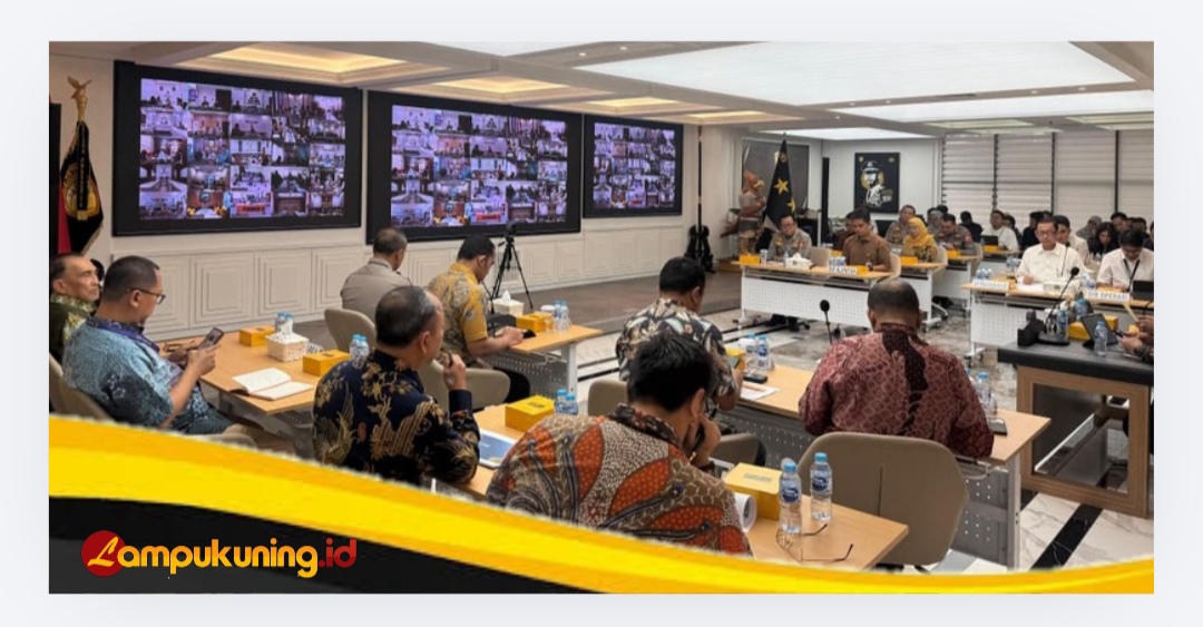 Putus Rantai Tengkulak, Polri Fasilitasi Permodalan KUR dan Penyerapan Bulog bagi Petani Jagung