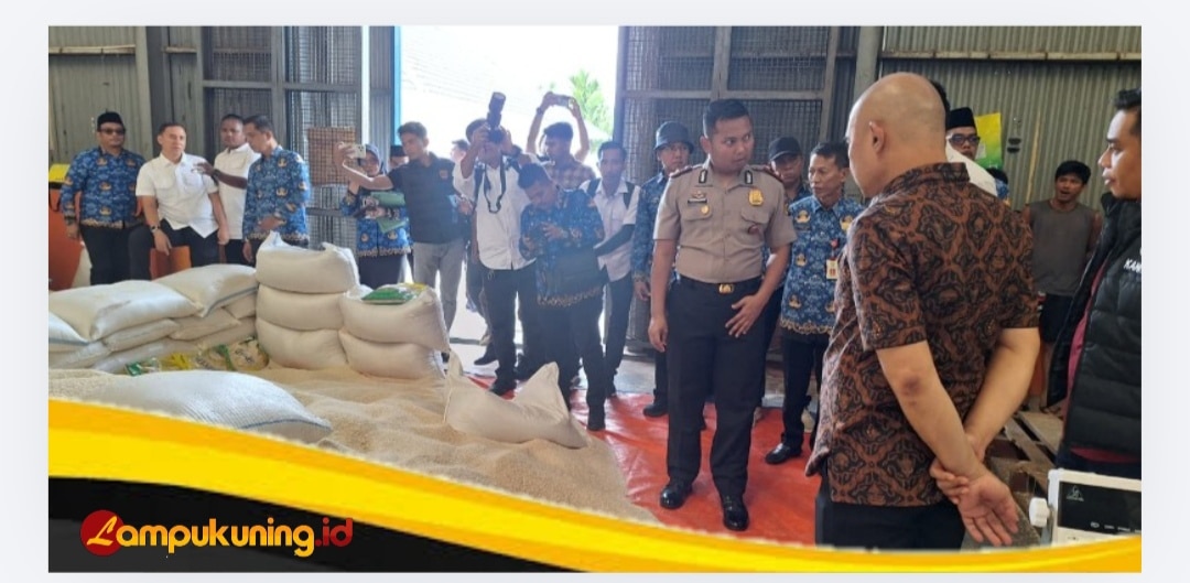 Memasuki Ramadhan dan Idul Fitri 1447 H, Bupati Bungo Dedy Putra Pantau Ketersedian Beras dan Bahan Pokok
