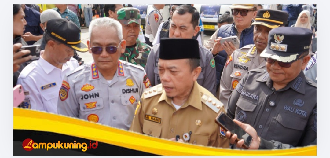 Gubernur Al Haris Lepas 198 Mudik Gratis untuk Warga Jambi dan Mahasiswa di Perantauan