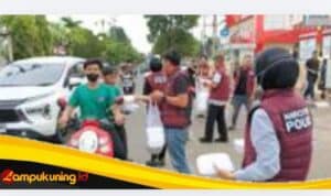 satresnarkoba-polresbungo Satresnarkoba Polres Bungo Berbagi Takjil untuk Masyarakat di Bulan Ramadhan