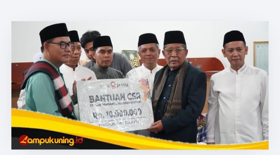 Safari Ramadhan di Tanjab Timur, Wagub Sani Serahkan Bantuan Stunting, CSR Hingga BAZNAS