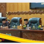 IMG_20260407_091049 Bupati Anwar Sadat Hadiri Paripurna, DPRD Sampaikan Pemandangan Umum Fraksi atas LKPJ 2025