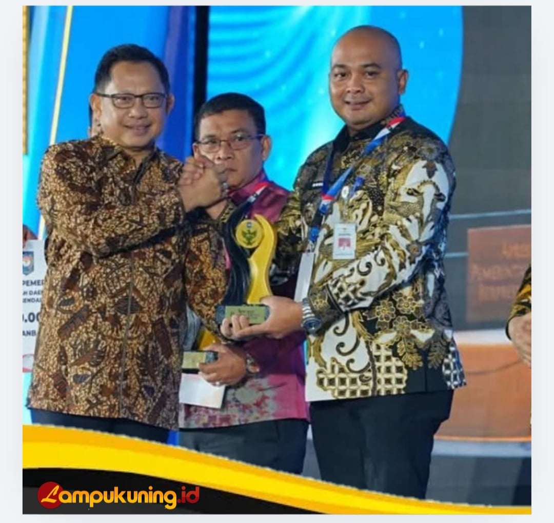 Kabupaten Tebo Raih Juara 1 Nasional Pengendalian Inflasi, Bupati Agus Rubiyanto Terima Penghargaan dari Mendagri