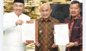 IMG_20260530_151701 Bupati Bungo H. Dedy Putra Menandatangani MoU Batik Air Bersama Bupati Kerinci dan Walikota Sungai Penuh