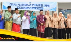 IMG_20260610_203811 Rabu Berkah TP PKK Provinsi Jambi, Dinas Pendidikan Bagikan Sarapan Bergizi untuk Masyarakat