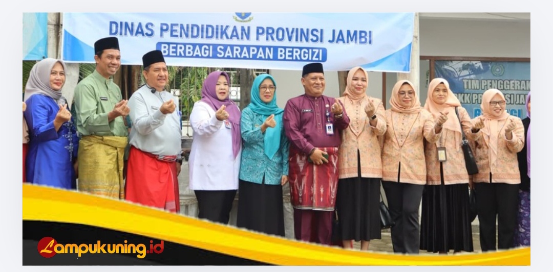 Rabu Berkah TP PKK Provinsi Jambi, Dinas Pendidikan Bagikan Sarapan Bergizi untuk Masyarakat