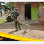 Sebelum Ayunkan Palu, Satgas TMMD Ayunkan Sapu Demi Kenyamanan Warga