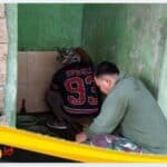 MCK dan Pemasangan Keramik Tempat Wudu Langgar Nurul Fajri Tak Luput dari Target Personel Satgas TMMD Ke-129 Kodim 0416/Bute