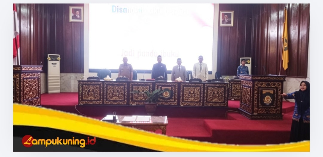 Bupati H. Dedy Putra Hadiri Rapur DPRD Kabupaten Bungo Tentang Penyampaian Kata Akhir Fraksi