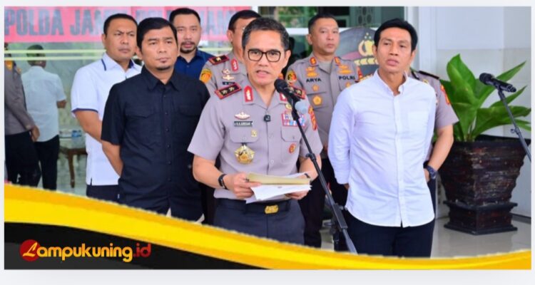 IMG_20260729_212326 Kapolda Jambi Pimpin Konferensi Pers Dugaan TPPO dan Serahkan Kembali Bayi 8 Bulan kepada Ibu Kandung