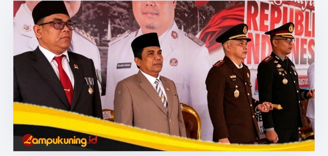 Wakil Ketua I DPRD Bungo Baca Teks Proklamasi di Acara HUT RI ke 81