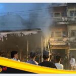 Ruko Dua Lantai "ABAK PLAFON" di Simpang Bambu Kuning Hangus Terbakar