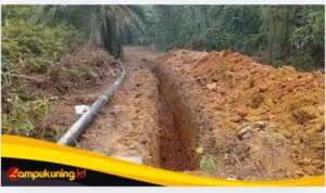 IMG_20261008_205143 Tak Beri Izin, Kebun Sawit Malah Digali! Warga Somasi PT Montd’Or dan PT Olindo, Tuntut Pipa Dicabut