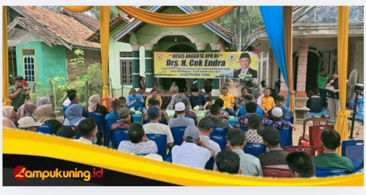 Warga Tebo Curhat Soal Listrik, Cek Endra Minta PLN Bergerak Cepat!